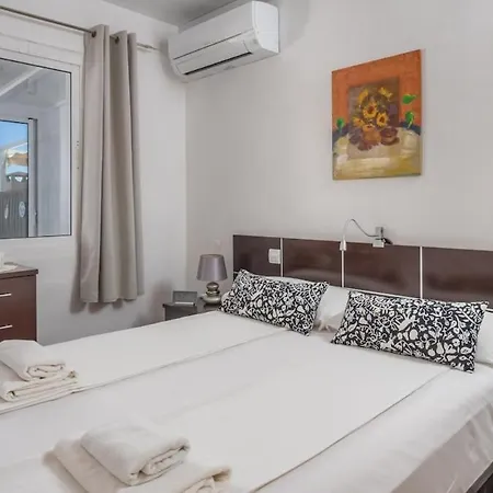 Coastal Calm, 2br With Seaview Apartment MIJAS COSTA