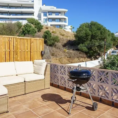 Apartment Coastal Calm, 2br With Seaview