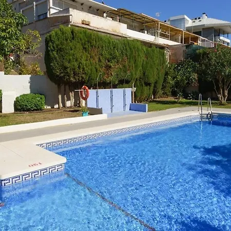 Apartment Coastal Calm, 2br With Seaview